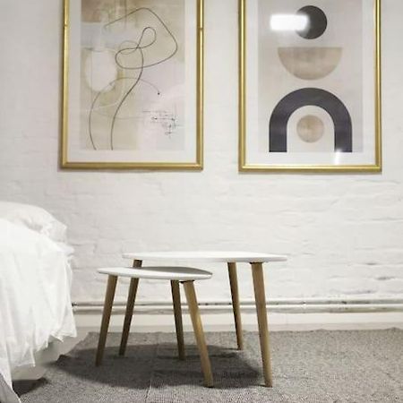 Central, Cozy & Beautiful Designed 2-Rooms Apt. Near River Βερολίνο Εξωτερικό φωτογραφία