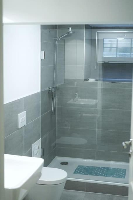 Central, Cozy & Beautiful Designed 2-Rooms Apt. Near River Βερολίνο Εξωτερικό φωτογραφία